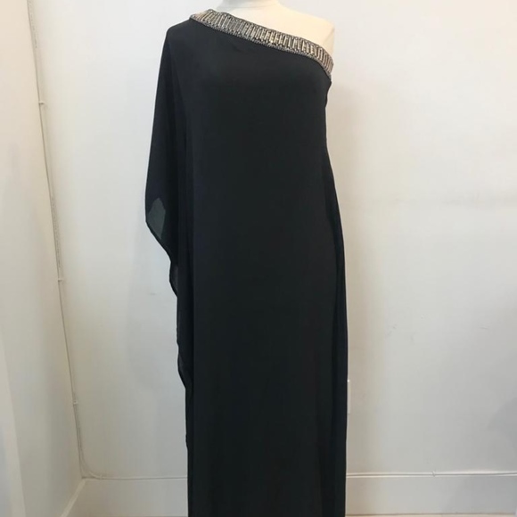 Black Dress Cleopatra Style